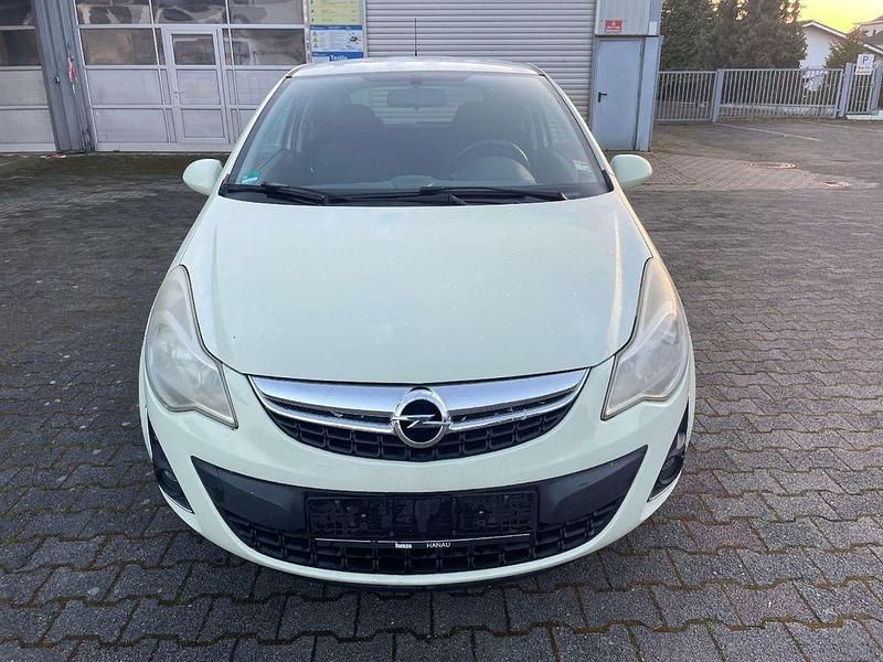 Gebraucht Opel Corsa Satellite 87 PS (63 kW) 2011 Gelb Kleinwagen