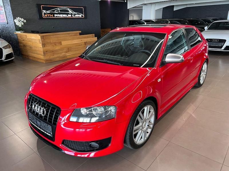 Gebraucht Audi S3 Ambiente 265 PS (194 kW) 2007 Rot Kleinwagen