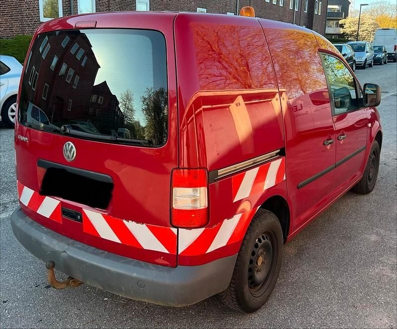Second-hand VW Caddy 105 CP (77 kW) 2007 Roșu Monovolum