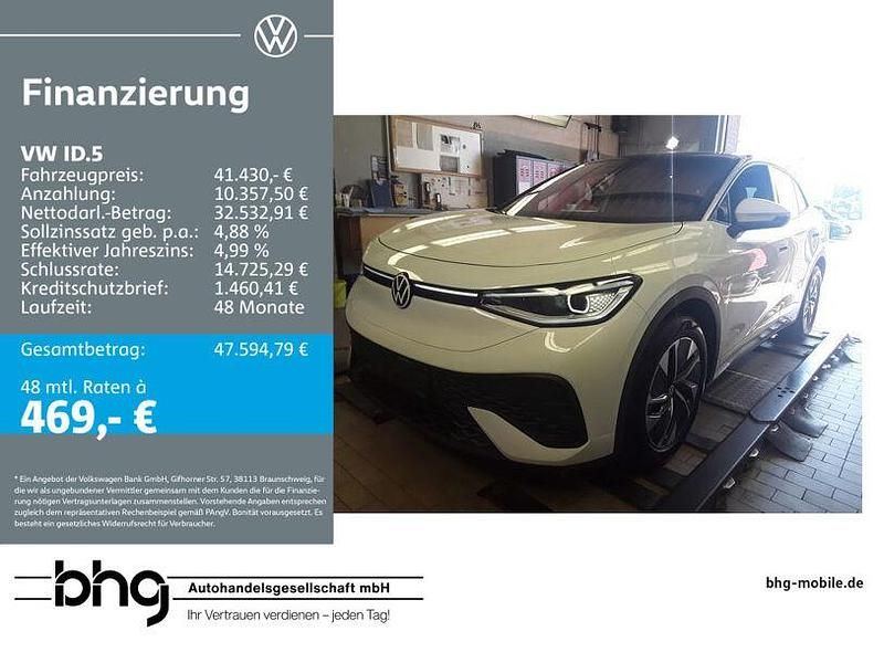 Gletscherweiß metallic Gebraucht 2025 VW ID.5 Pro SUV | 41.430 € (Superpreis) - Bild 1/4