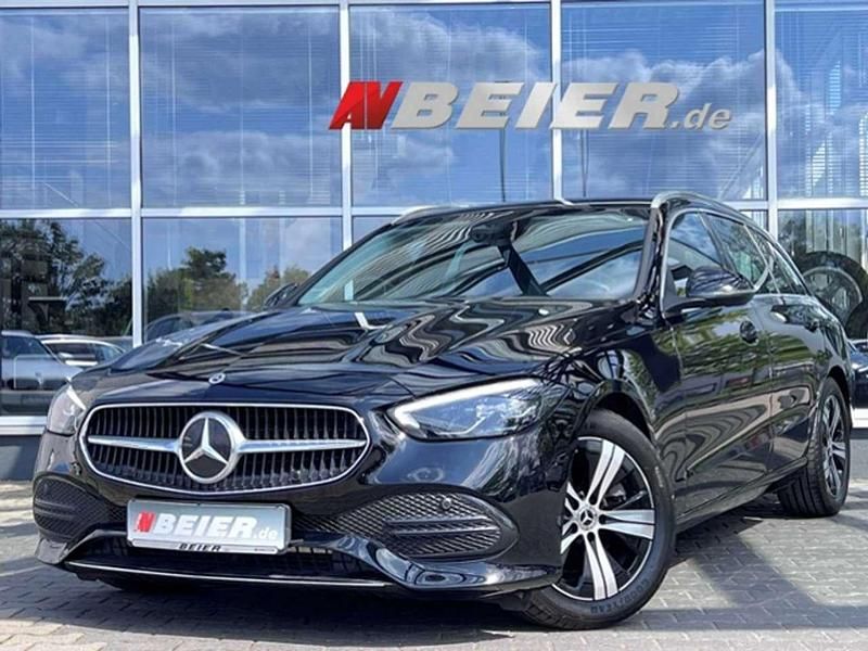 Schwarz Gebraucht 2024 Mercedes C200 Avantgarde Kombi | 32.790 € (Guter Preis) - Bild 1/4