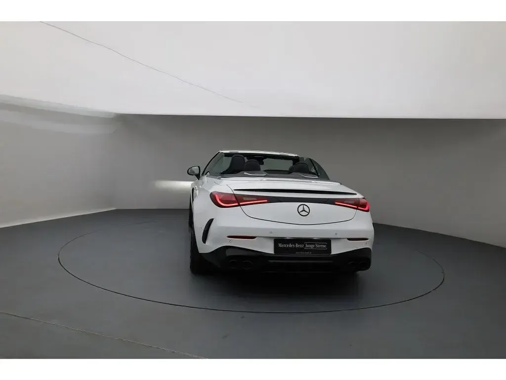 Gebraucht Mercedes CLE53 AMG AMG 449 PS (330 kW) 2024 Manufaktur lack manufaktur opalithweiss bright Cabrio