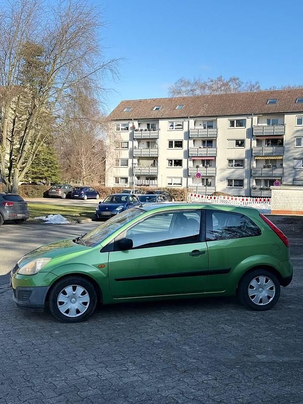 Gebraucht Ford Fiesta 75 PS (55 kW) 2005 Grün Kleinwagen