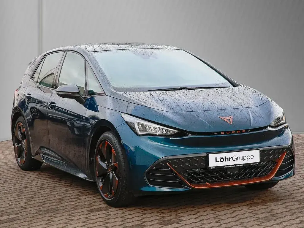 Second-hand Cupra Born 150 kW (204 CP) 2022 Albastru Hatchback