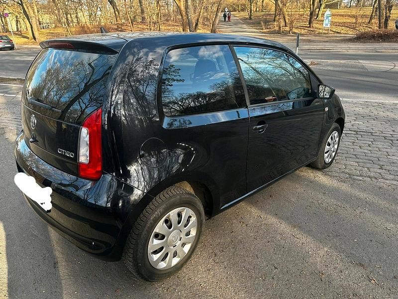 Gebraucht Skoda Citigo 60 PS (44 kW) 2013 Schwarz Kleinwagen