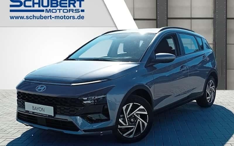 Meta blue / mic Neu 2025 Hyundai Bayon Comfort SUV | 25.900 € (Fairer Preis) - Bild 1/4