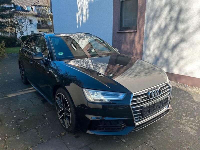Gebraucht Audi A4 Ambiente 272 PS (200 kW) 2017 Schwarz Kombi