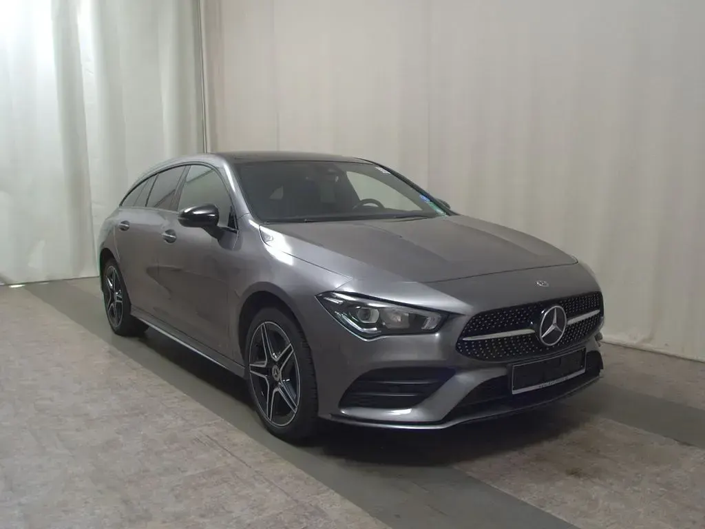 Gebraucht Mercedes CLA250e AMG line 218 PS (160 kW) 2022 Grau Coupé