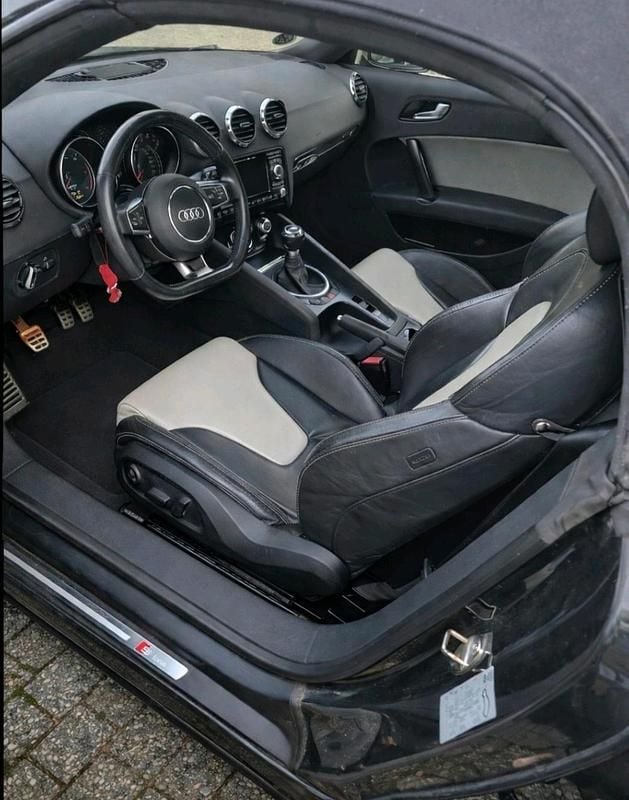 Gebraucht Audi TT Roadster S-Line 205 PS (150 kW) 2011 Grau Cabrio