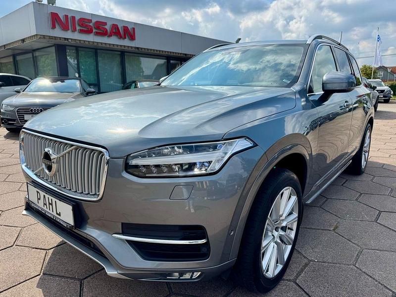Grau Gebraucht 2016 Volvo XC90 Momentum SUV | 26.990 € (Fairer Preis) - Bild 1/4