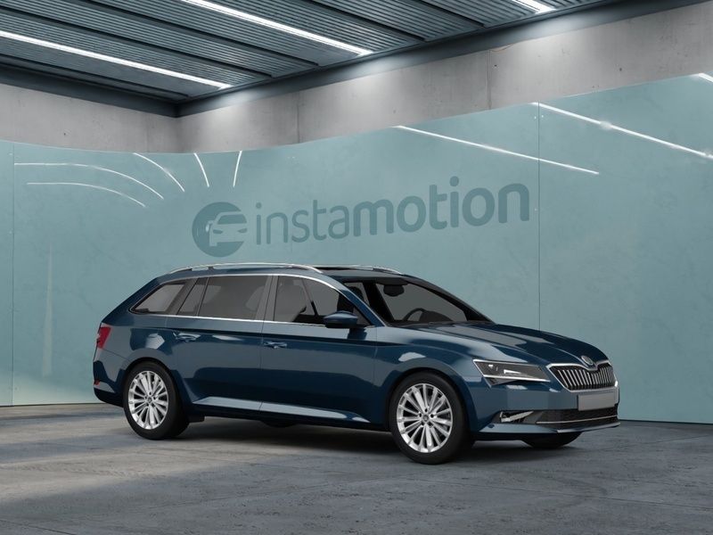 Blau Gebraucht 2021 Skoda Superb Style Kombi | 28.076 € (Fairer Preis) - Bild 1/4
