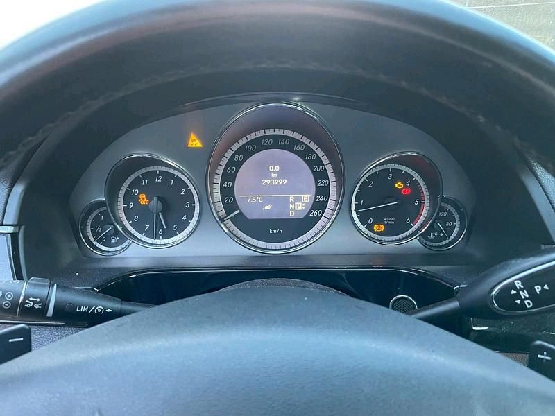 Gebraucht Mercedes E350 231 PS (169 kW) 2010 Silber Limousine