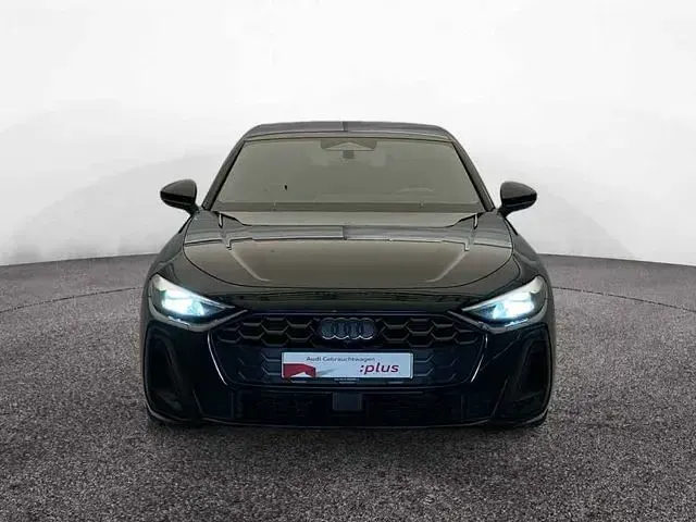 Gebraucht Audi A5 S-Line 204 PS (150 kW) 2025 Schwarz Limousine