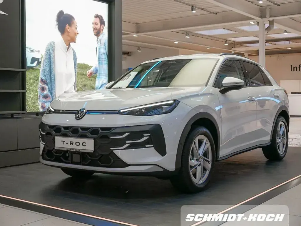 Gebraucht VW T-Roc Life 150 PS (110 kW) 2025 Weiß SUV