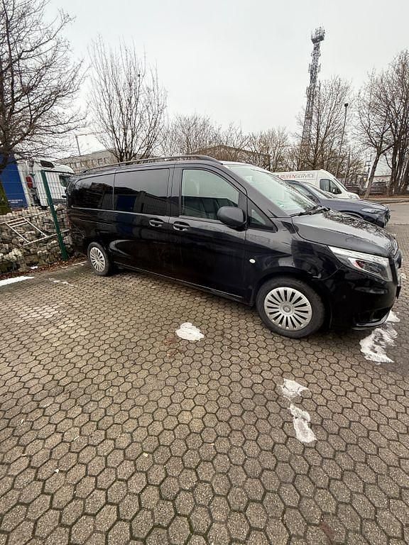 Gebraucht Mercedes Vito 190 PS (139 kW) 2016 Schwarz Van