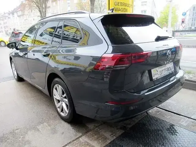 Gebraucht VW Golf VIII S 116 PS (85 kW) 2023 Grau Kombi