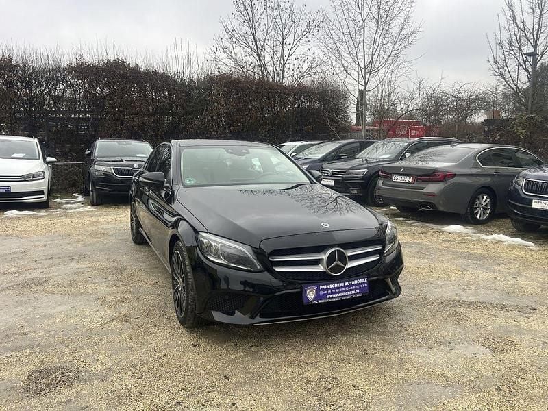 Schwarz Gebraucht 2020 Mercedes C200 Limousine | 24.899 € (Guter Preis) - Bild 1/4