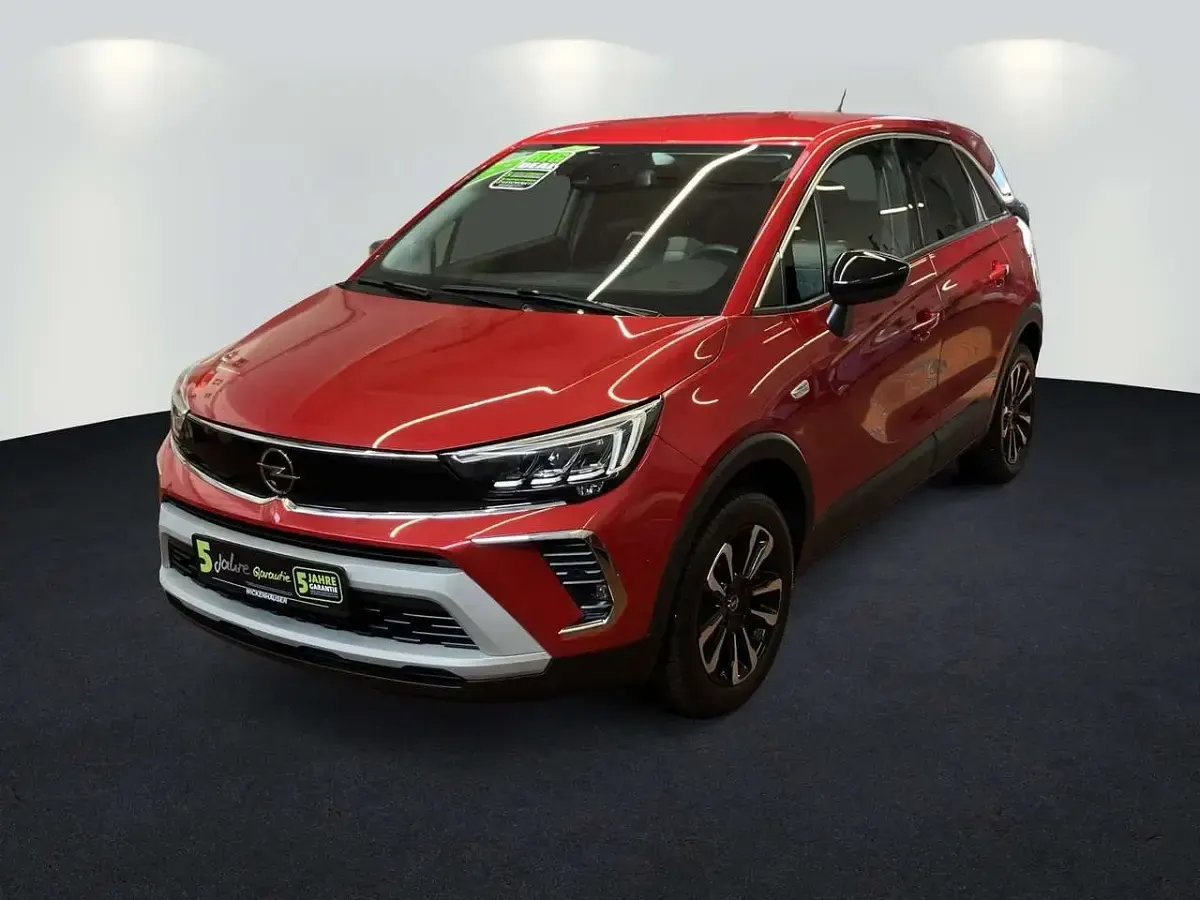 Gebraucht Opel Crossland Elegance 131 PS (96 kW) 2024 Peperoncino red SUV