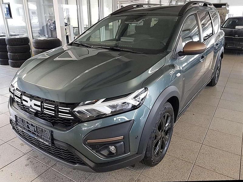 Gebraucht Dacia Jogger Extreme 110 PS (80 kW) 2024 Safarigrüngrau  metallic Van / Kleinbus