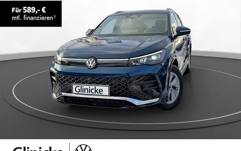Neu VW Tiguan R-line 150 PS (110 kW) 2026 Blau SUV