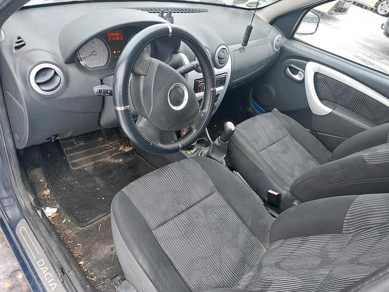 Gebraucht Dacia Sandero 86 PS (63 kW) 2009 Blau Kleinwagen