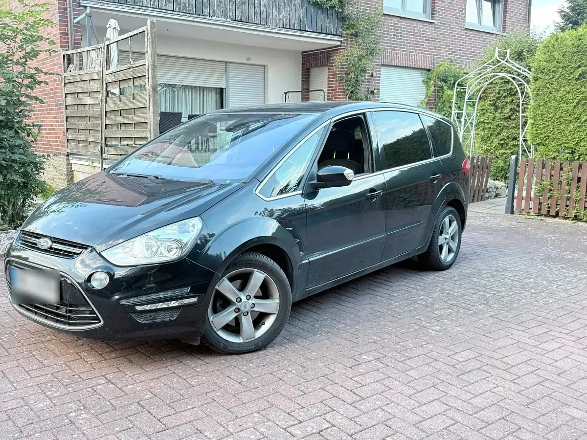 Gebraucht Ford S-MAX S 140 PS (102 kW) 2010 Grün Van / Kleinbus