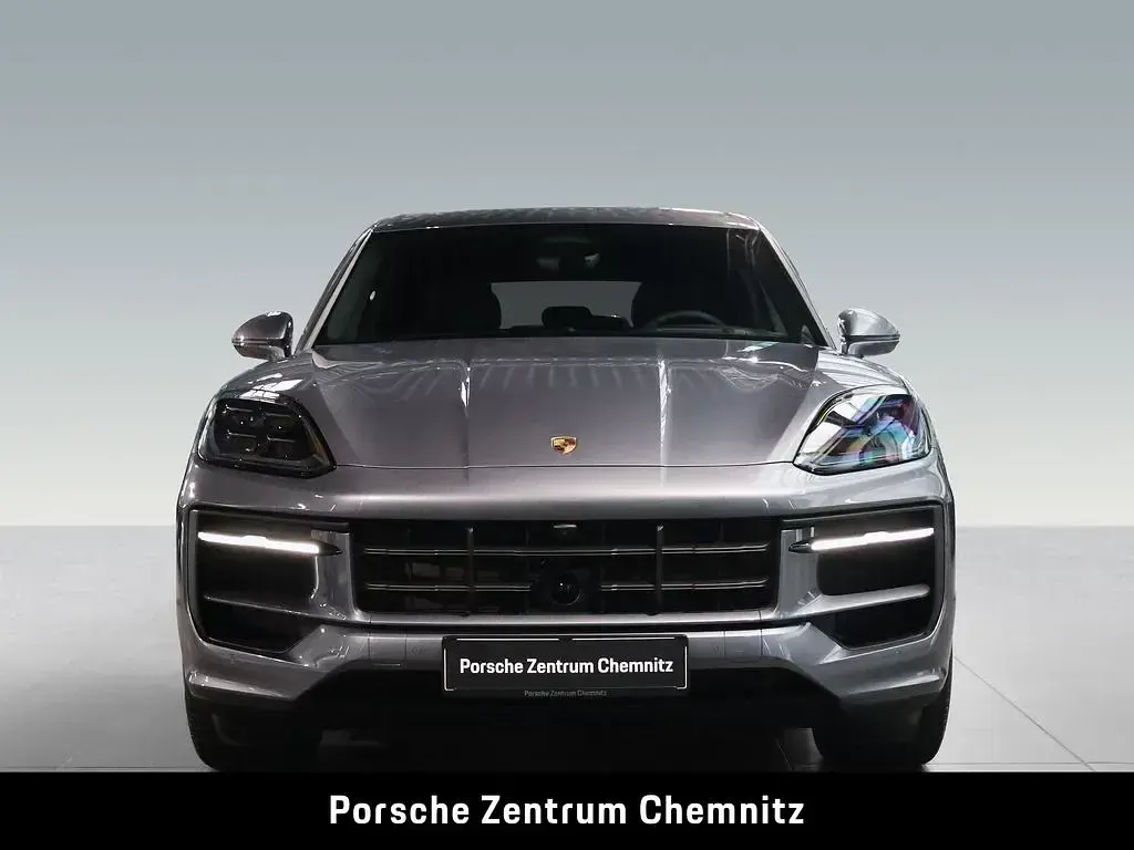 Gebraucht Porsche Cayenne E-Hybrid 470 PS (345 kW) 2026 Grau SUV