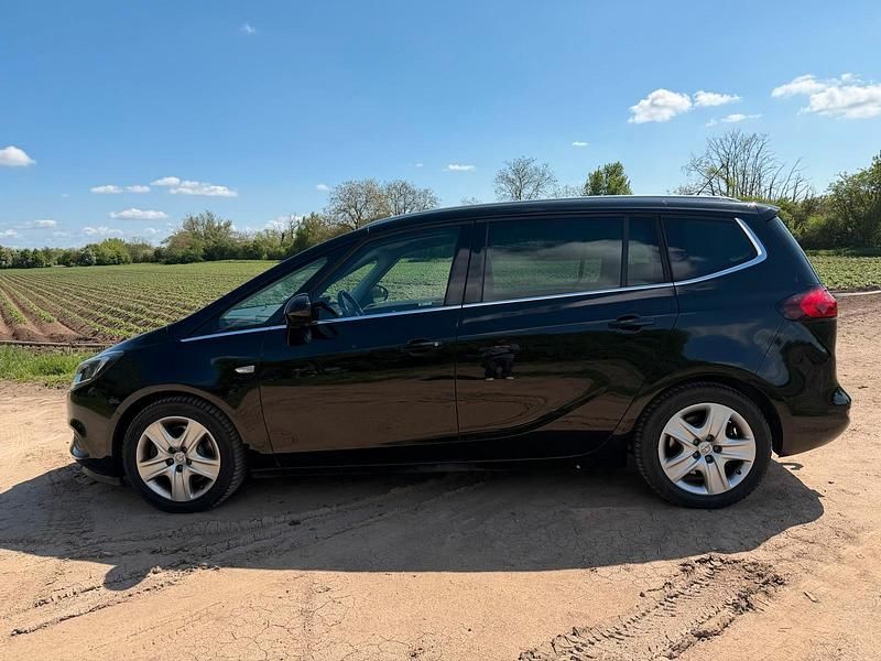 Gebraucht Opel Zafira Tourer 131 PS (96 kW) 2017 Schwarz Van / Kleinbus