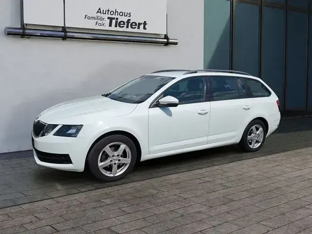 Gebraucht Skoda Octavia Active 116 PS (85 kW) 2018 Kombi