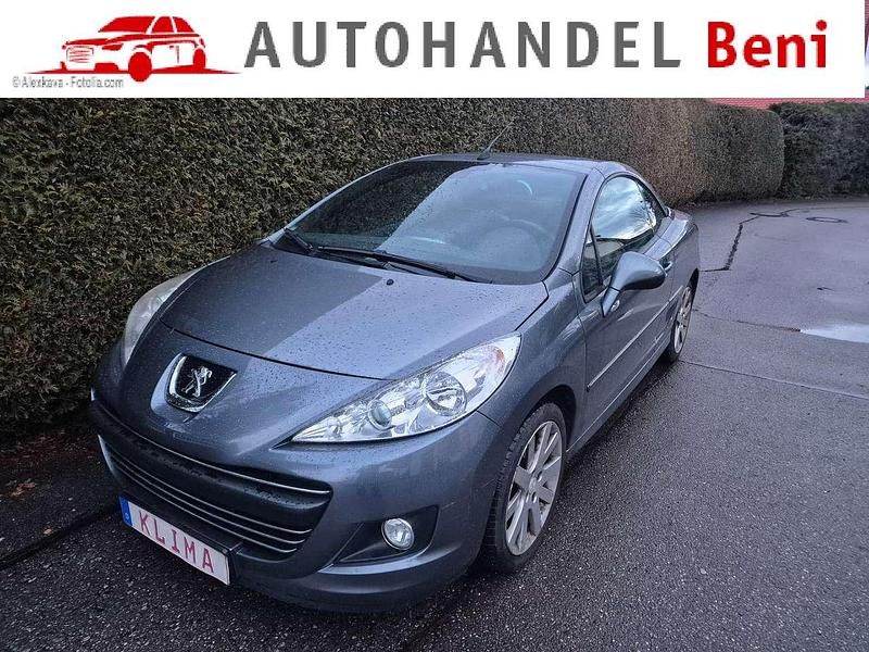 Gebraucht Peugeot 207 CC Platinum 156 PS (114 kW) 2012 Grau Cabrio