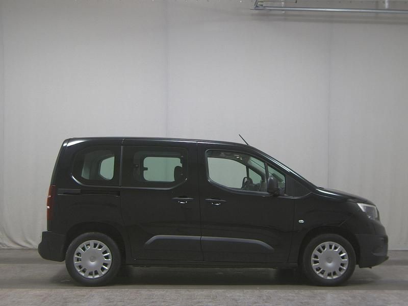 Schwarz Gebraucht 2021 Opel Combo Van / Kleinbus | 14.380 € (Etwas zu teuer) - Bild 1/4