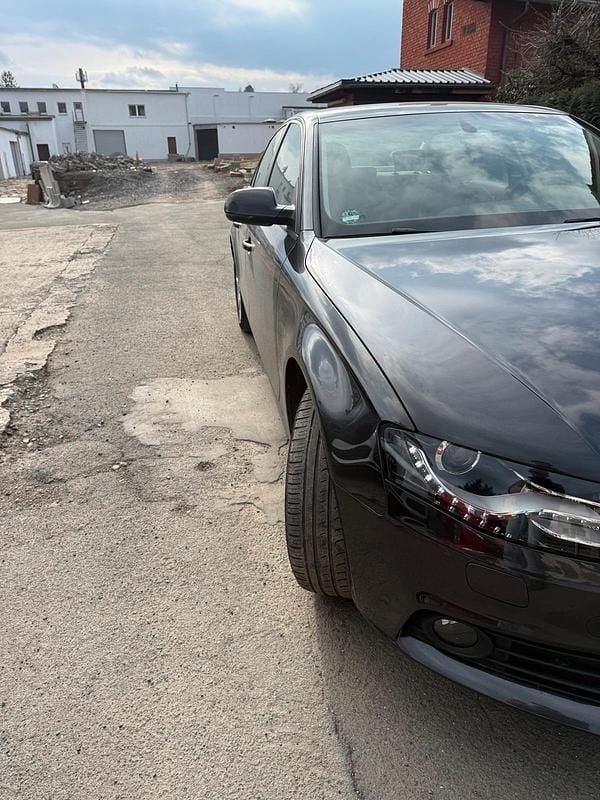 Second-hand Audi A4 160 CP (117 kW) 2009 Andere farben Berlinǎ