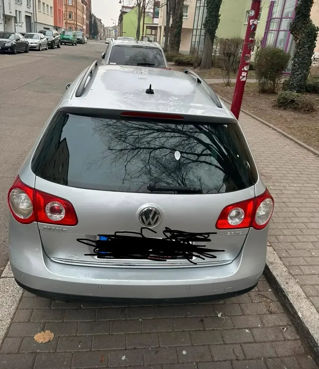 Gebraucht VW Passat 140 PS (102 kW) 2006 Grau Kombi