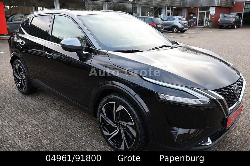 Gebraucht Nissan Qashqai Tekna+ 158 PS (116 kW) 2024 Schwarz SUV