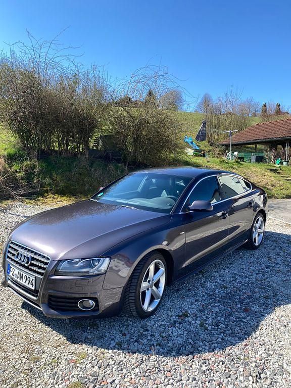 Violett Gebraucht 2010 Audi A5 Sportback Sport Limousine | 7.800 € (Guter Preis) - Bild 1/4
