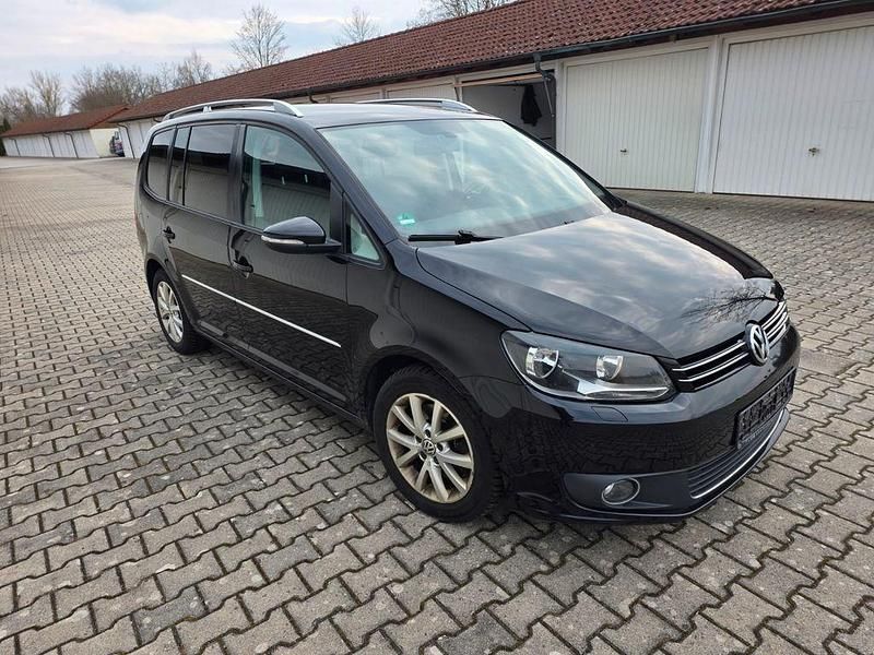 Gebraucht VW Touran Highline 140 PS (102 kW) 2012 Schwarz Van / Kleinbus