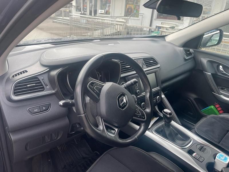 Gebraucht Renault Kadjar Bose Edition 130 PS (95 kW) 2016 Blau SUV