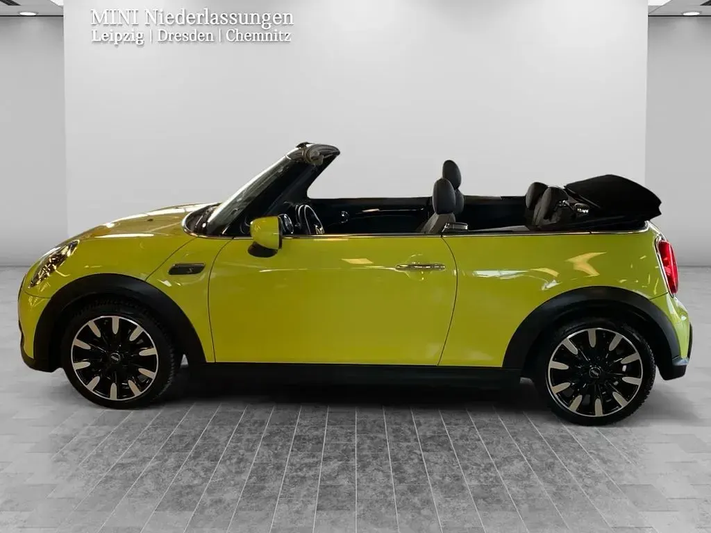 Gebraucht Mini Cooper S Cabriolet 178 PS (130 kW) 2022 Gelb Cabrio
