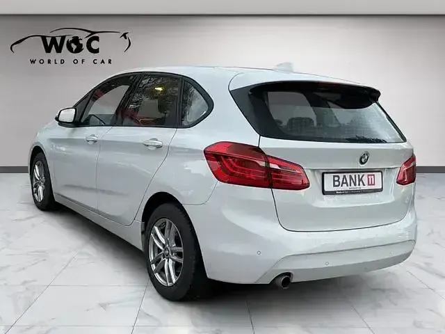 Gebraucht BMW 218 Active Tourer Sport Line 150 PS (110 kW) 2016 Andere Van / Kleinbus