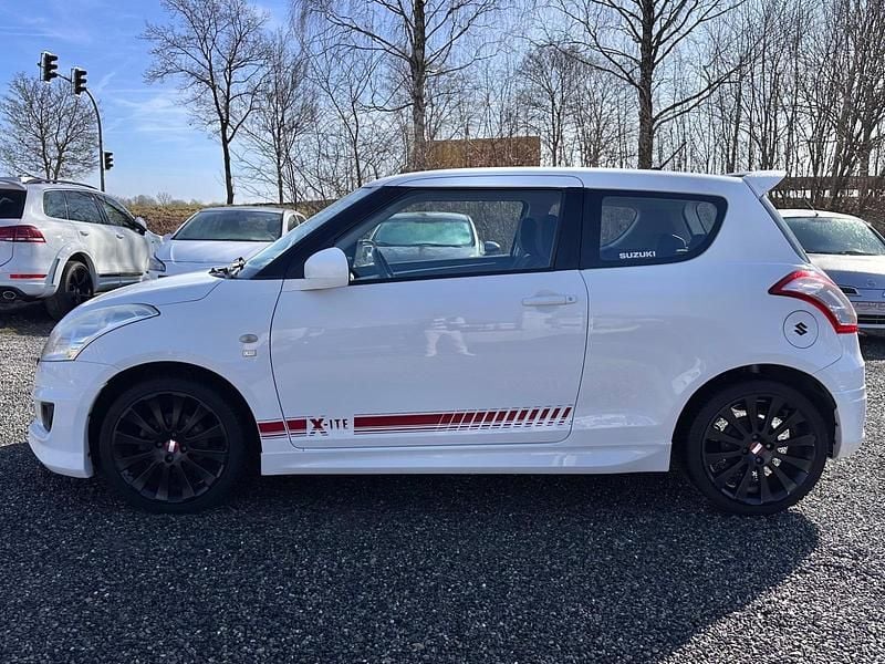 Gebraucht Suzuki Swift Sport 94 PS (69 kW) 2012 Weiß Kleinwagen