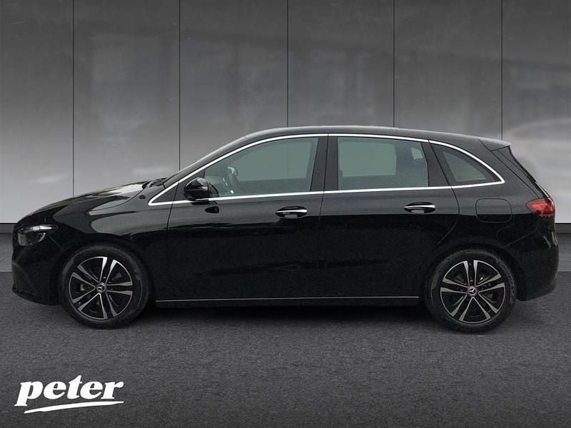 Gebraucht Mercedes B200 Progressive 150 PS (110 kW) 2025 Schwarz Van / Kleinbus