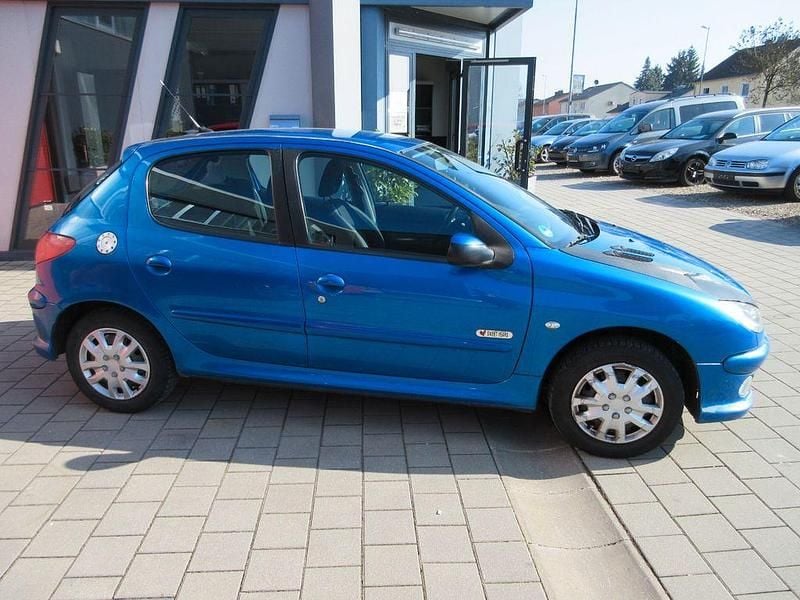 Gebraucht Peugeot 206 75 PS (55 kW) 2006 Blau Limousine
