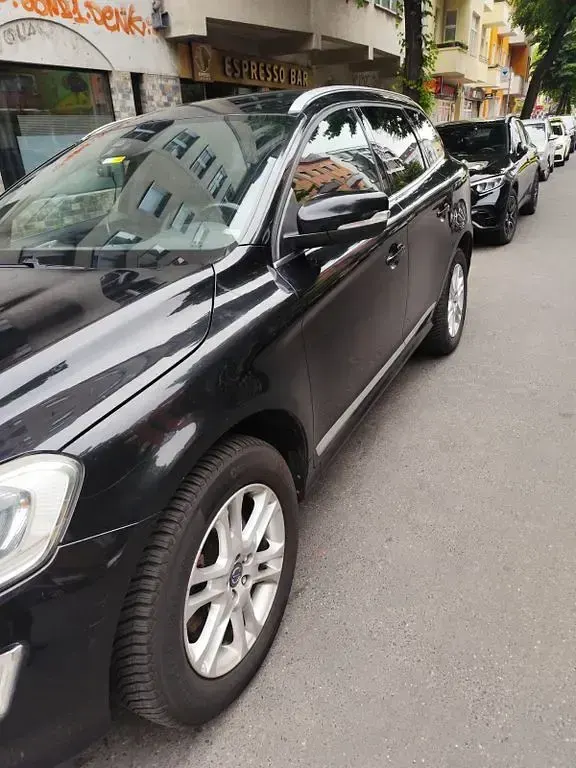 Gebraucht Volvo XC60 Summum 181 PS (133 kW) 2014 Schwarz SUV