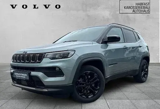 Gebraucht Jeep Compass Limited 190 PS (139 kW) 2022 Steel blue pearl coat SUV