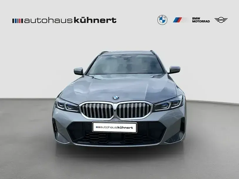 Gebraucht BMW 320 M Sport 184 PS (135 kW) 2025 Grau Kombi