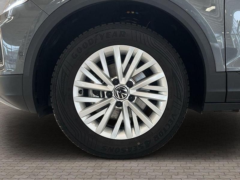 Gebraucht VW T-Roc Life 116 PS (85 kW) 2025 Grau SUV