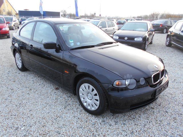 Gebraucht BMW 316 Compact 116 PS (85 kW) 2001 Schwarz metallic Kleinwagen
