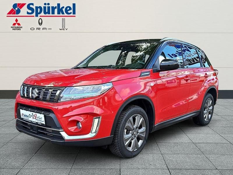 Rot Gebraucht 2023 Suzuki Vitara Club SUV | 20.980 € (Fairer Preis) - Bild 1/3
