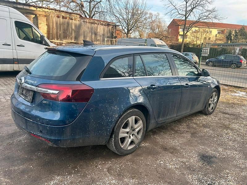 Gebraucht Opel Insignia 170 PS (125 kW) 2016 Blau Kombi