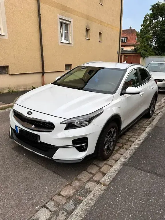 Gebraucht Kia XCeed Vision 140 PS (102 kW) 2020 Weiß SUV